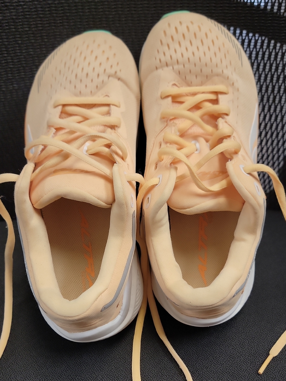 Altra Women’s Peach/Light Orange Running Shoes
